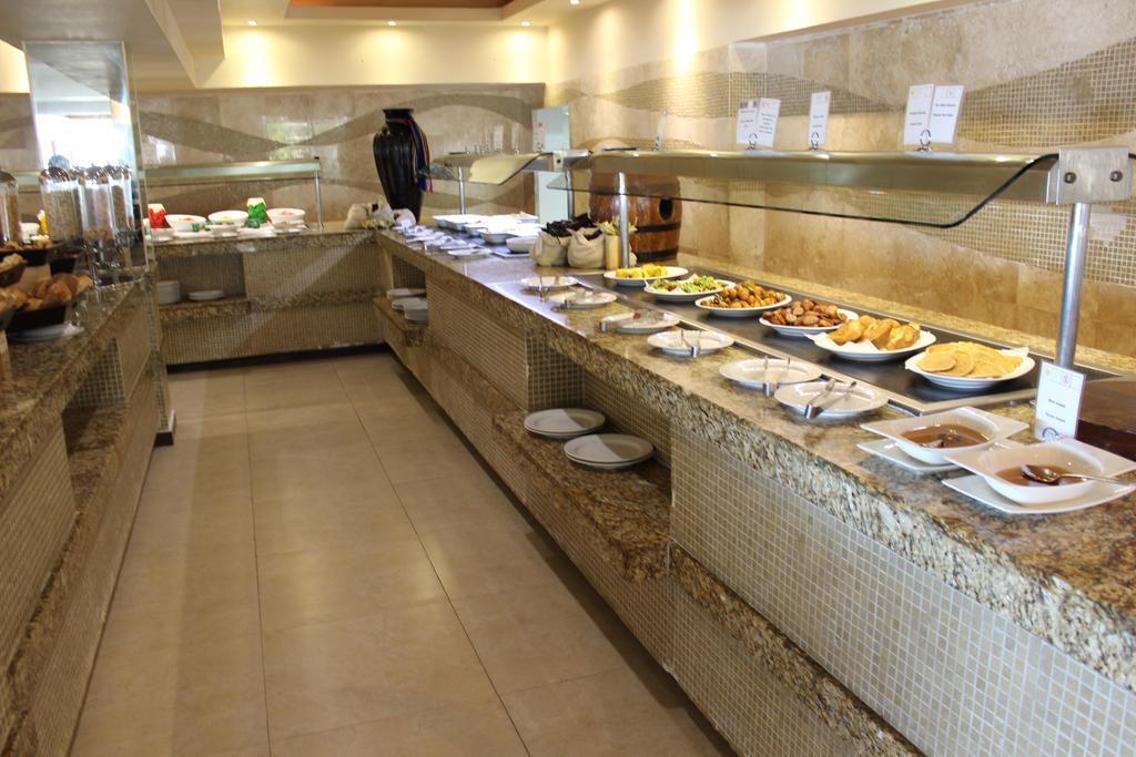 קנקון Ocean Spa Hotel מראה חיצוני תמונה