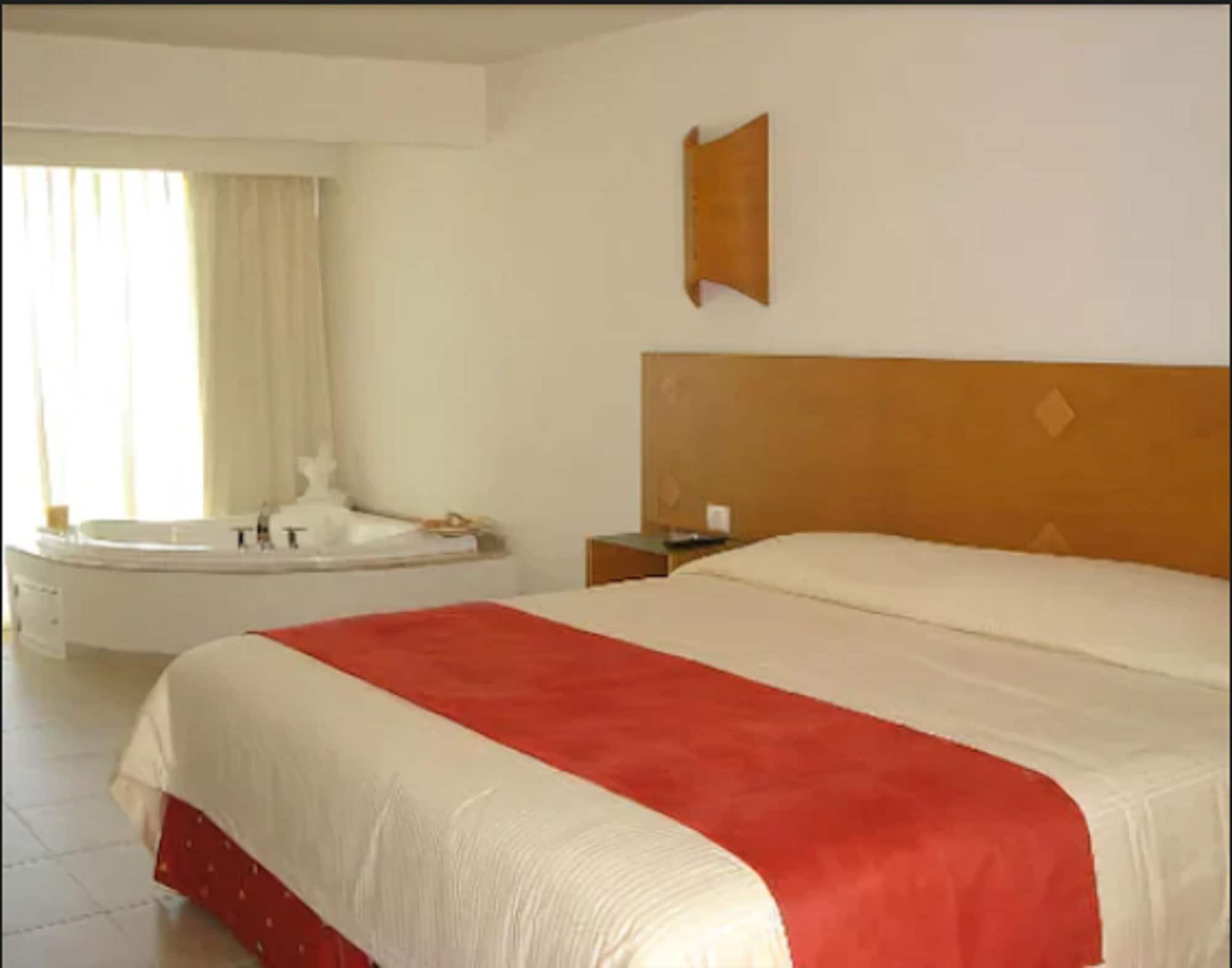 קנקון Ocean Spa Hotel מראה חיצוני תמונה